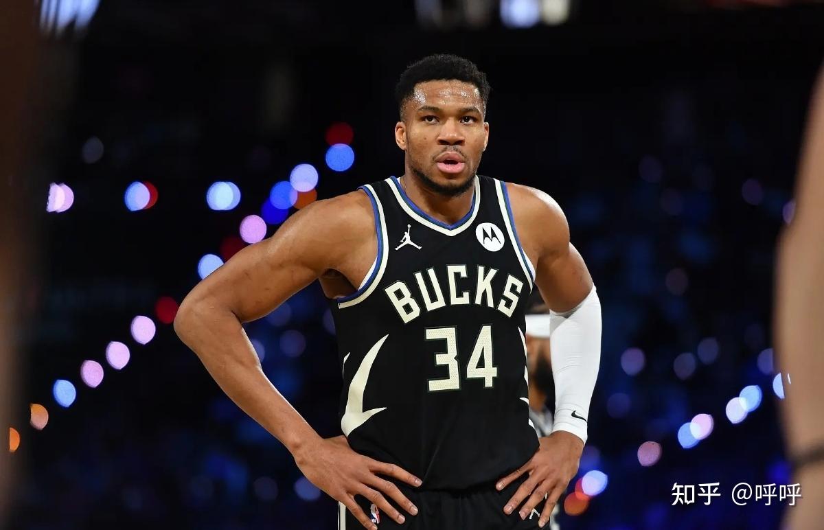 关于库里官方宣布表现优异新规，雄鹿引发争议！气势如虹延续的信息