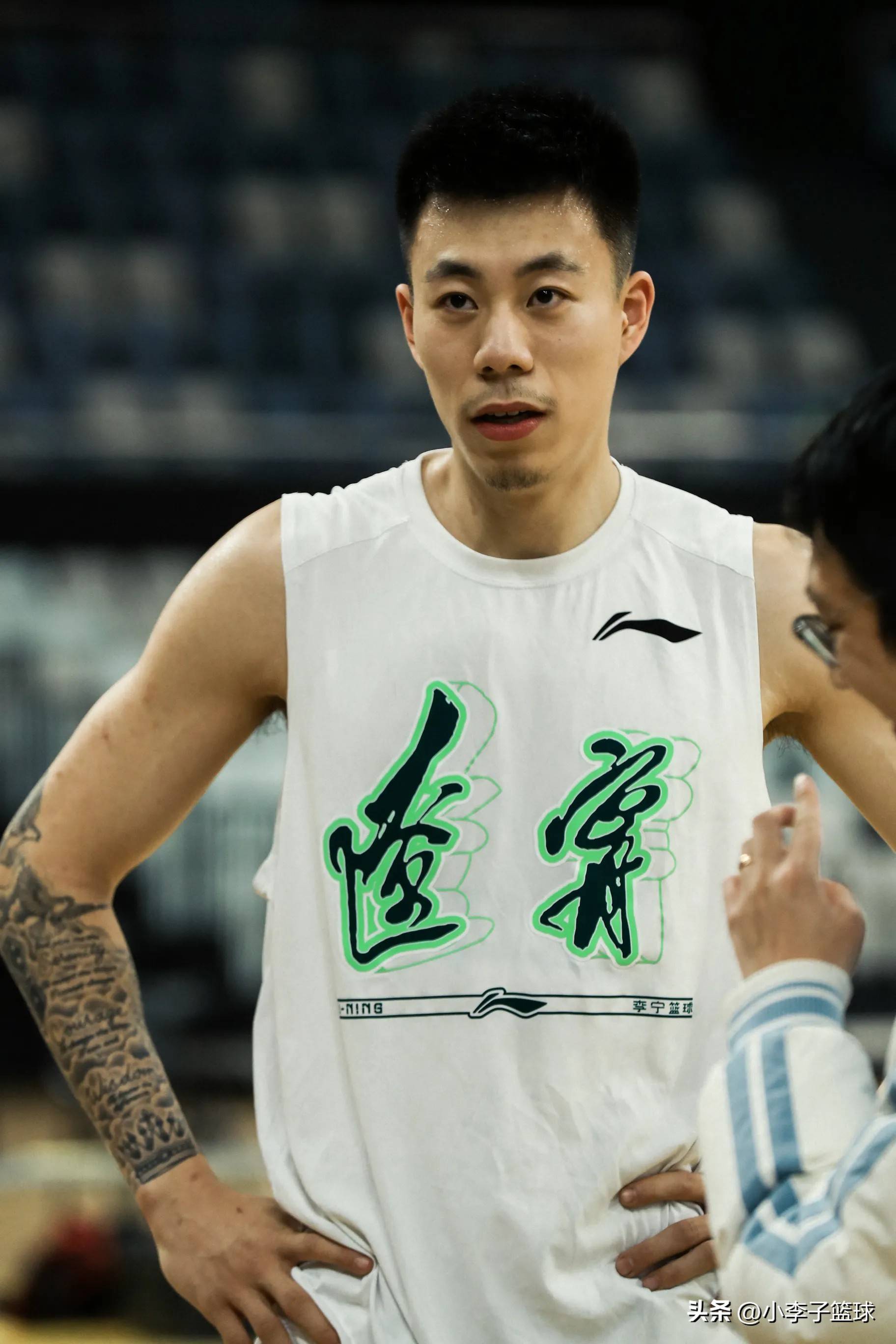 九游体育app-转会期CBA季后赛传出新动向，广厦男篮队长鼓劲，管理层表态——媒体盛赞，训练强度明显提升的简单介绍